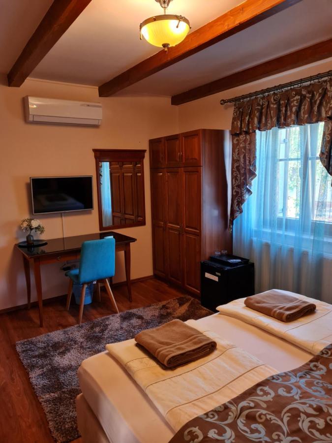 Toroes Panzio Bed & Breakfast Szabolcs Exterior photo